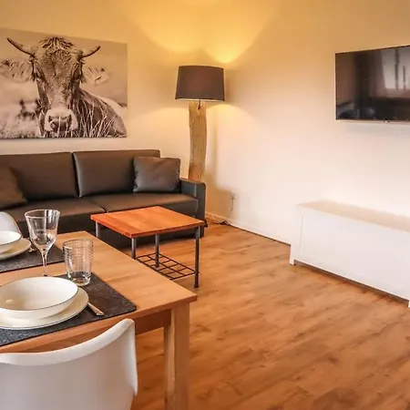 Zentrales Appartement Im Alpin-Style In Garmisch Buitenkant foto