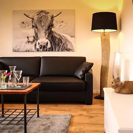 Zentrales Appartement Im Alpin-Style In Garmisch Buitenkant foto
